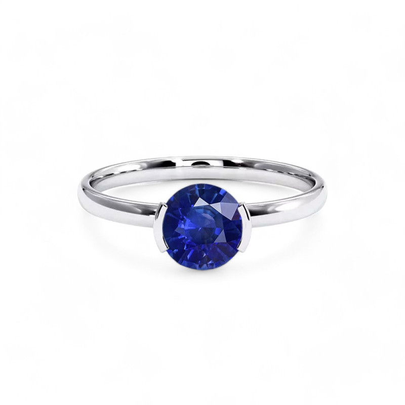 Solitaire Ring Reine met natuurlijke saffier