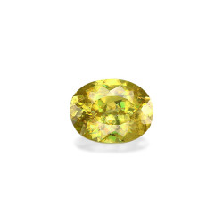 椭圆形石榴石绿色1.91克拉的Sphene