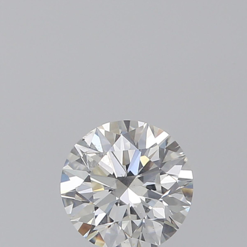 الماس بشكل دائري بوزن 0.5 قيراط