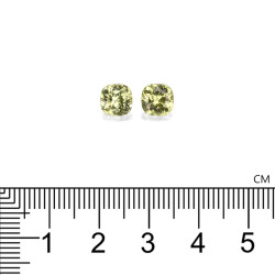 Kussen geslepen Grossular Granaat Lemon Yellow 2.97 karaat