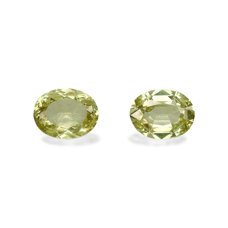 石榴石 taille 椭圆形 青柠绿 3.74 carats