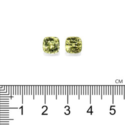 Kussen geslepen Lime Green Grossular Granaat van 4,75 karaat