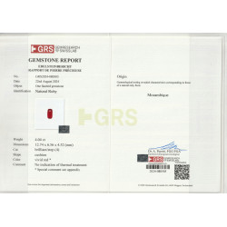 Ovale geslepen rode robijn uit Mozambique van 4,02 karaat