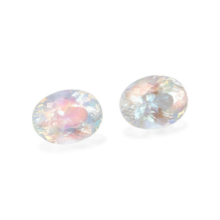 OVAL-cut rainbow moonstone  17.74 carats