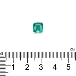 Emeraude de Zambie taille CARR&Eacute; Vert 1.54 carats