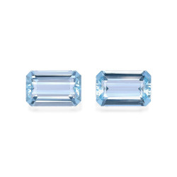 RECTANGULAR-cut Aquamarine...