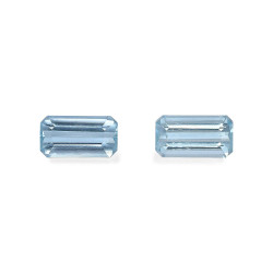 RECTANGULAR-cut Aquamarine...