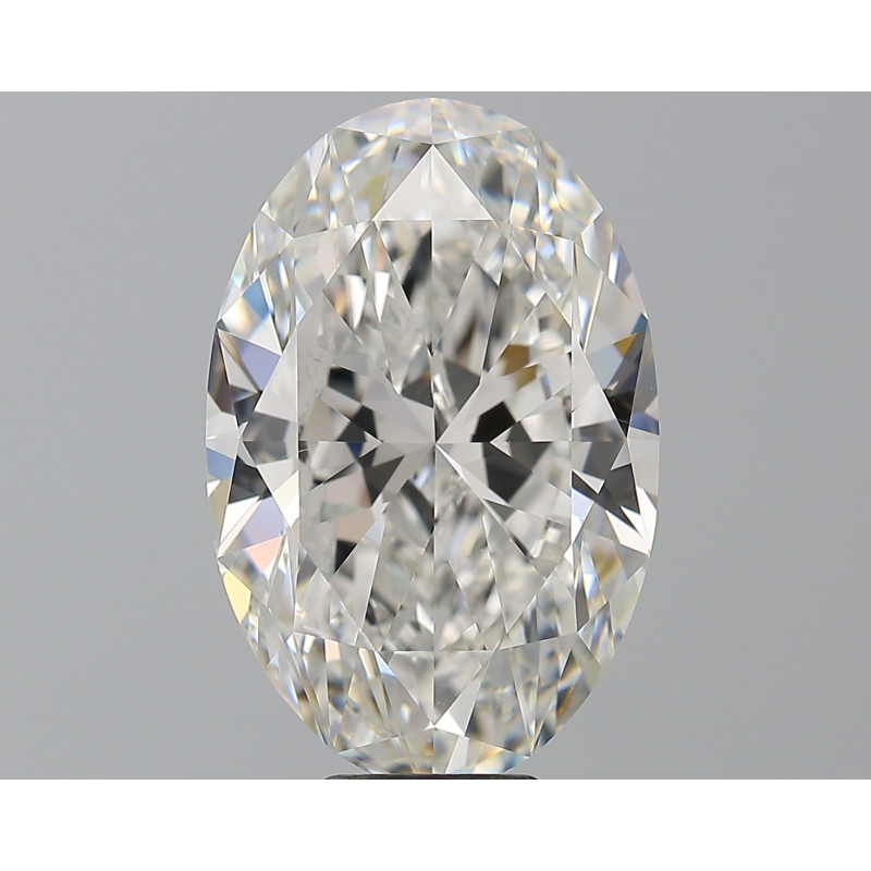 الماس على شكل بيضاوي بوزن 10 قيراط