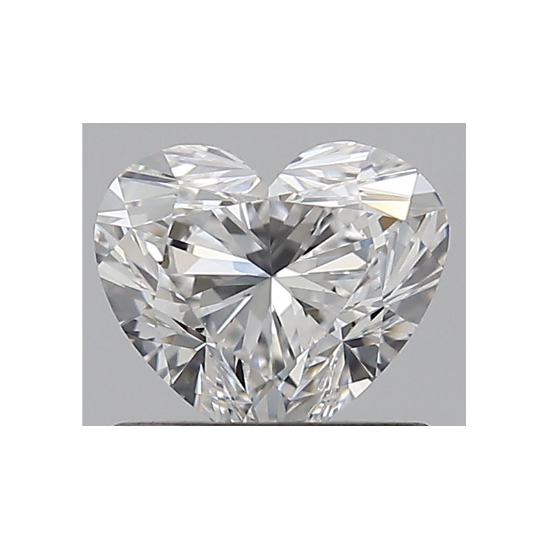 الماس على شكل قلب بوزن 0.75 قيراط