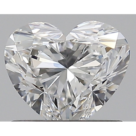 الماس على شكل قلب بوزن 0.75 قيراط