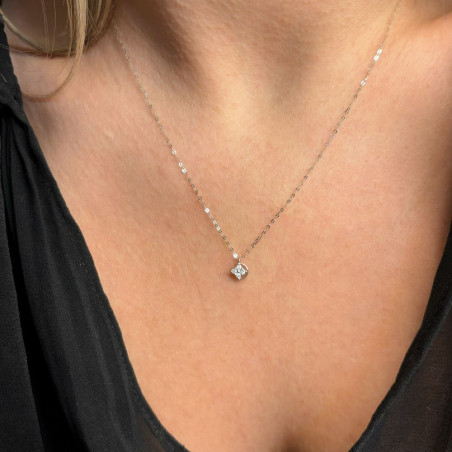 Blitzverkauf: Anhänger Star aus 18 Karat Weißgold mit natürlichen Diamanten