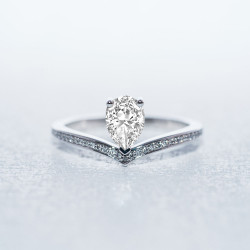 Anillo Diana de Diamante