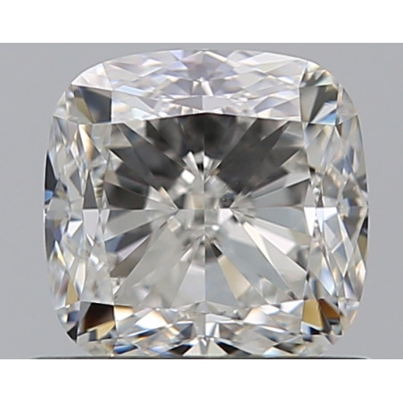 الماس على شكل وسادة بوزن 0.82 قيراط