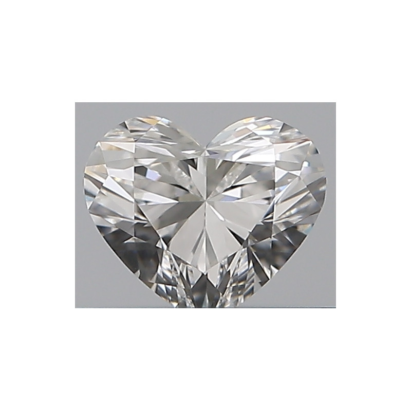 الماس على شكل قلب بوزن 0.33 قيراط