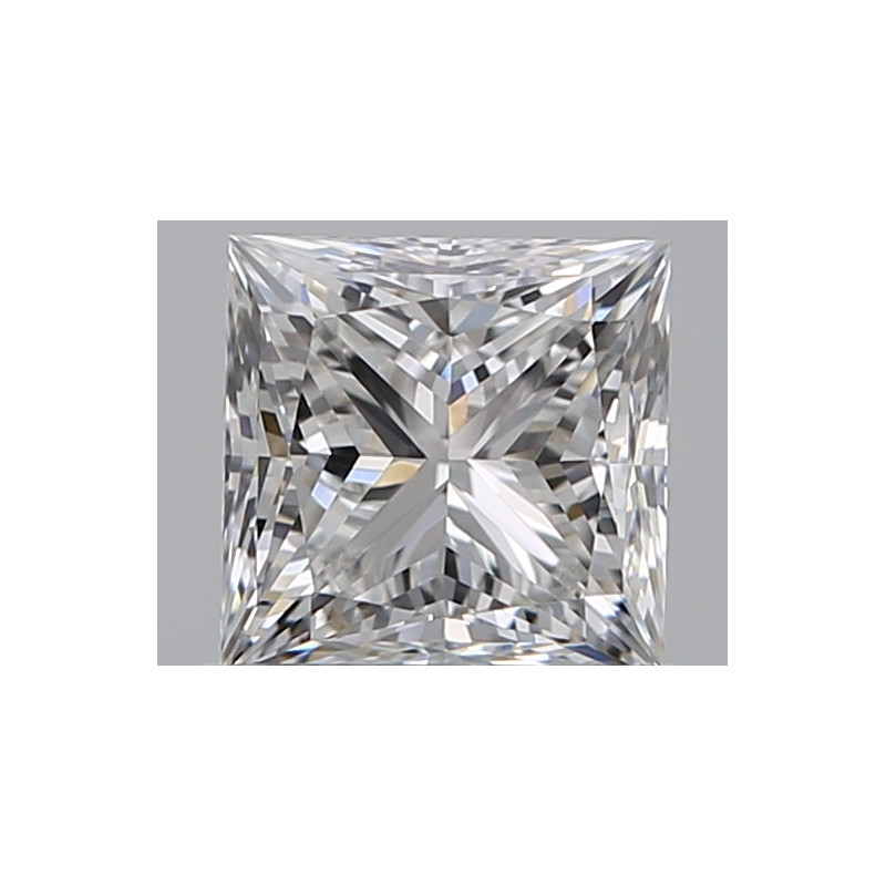 الماسة بشكل أميرة بوزن 0.69 قيراط