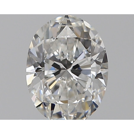 الماس على شكل بيضاوي بوزن 0.5 قيراط