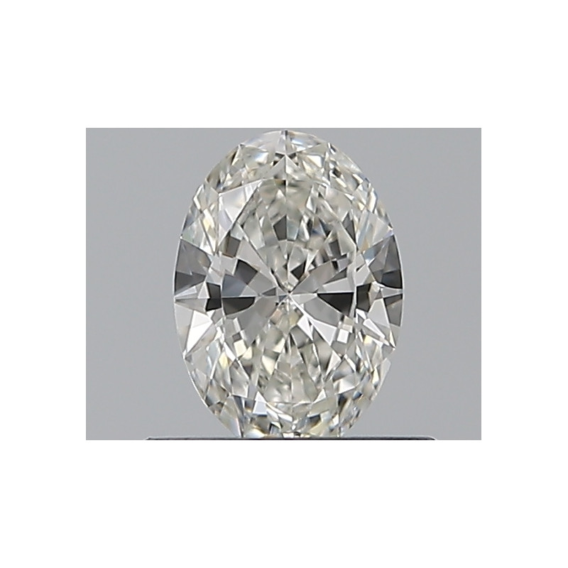 الماس على شكل بيضاوي بوزن 0.4 قيراط