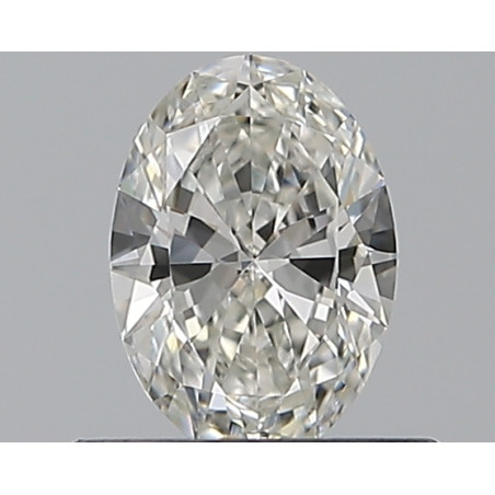 الماس على شكل بيضاوي بوزن 0.4 قيراط