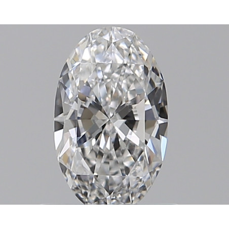 الماس على شكل بيضاوي بوزن 0.55 قيراط