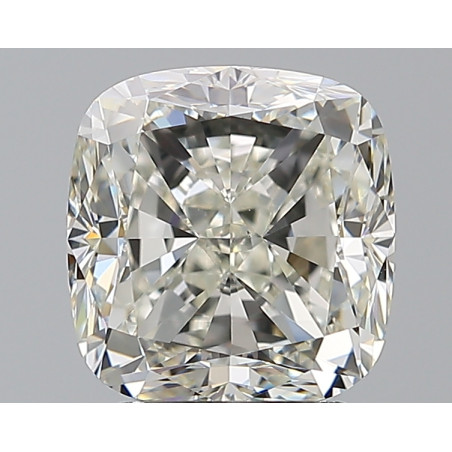 الماس على شكل وسادة بوزن 3 قيراط