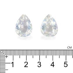 rainbow moonstone الحجم كُمَّثرَى أبيض 18.93 
