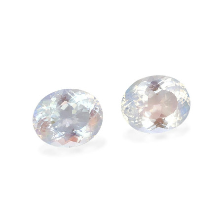 OVAL-cut rainbow moonstone White 7.97 carats