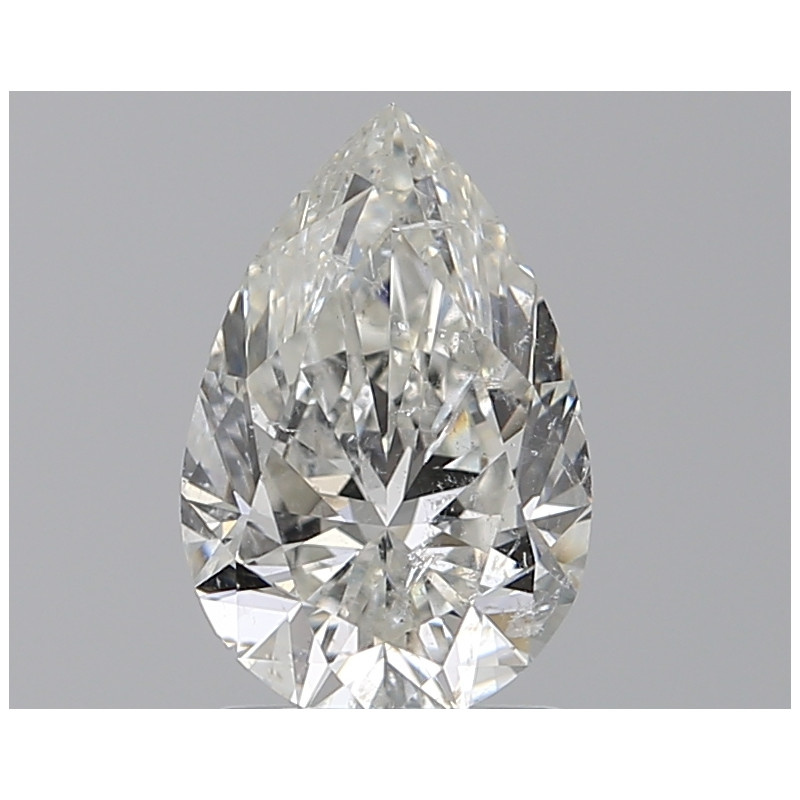 الماس على شكل كمثرى بوزن 1.5 قيراط