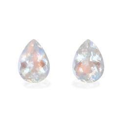 Rubellite taille Poire 白色...