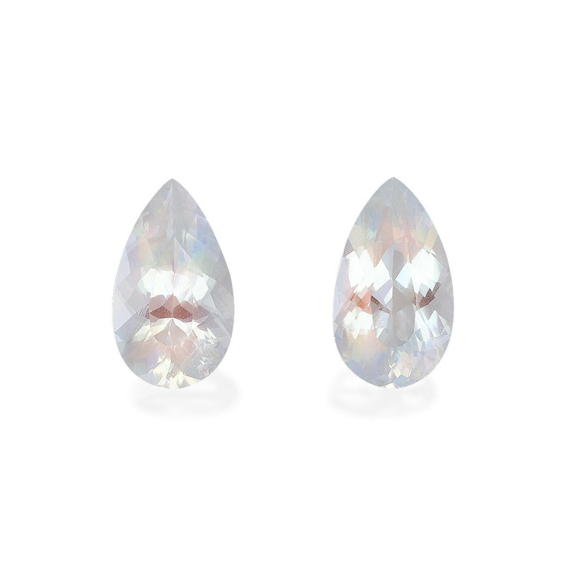 红碧榴石 taille 梨子 白色 4.86 carats