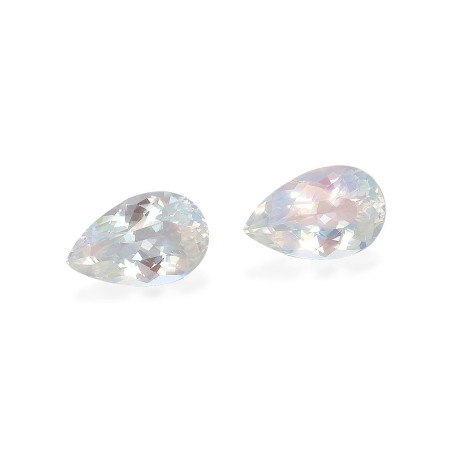 红碧榴石 taille 梨子 白色 5.14 carats