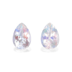 Rubellite taille Poire 白色...