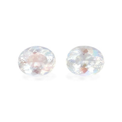 rainbow moonstone الحجم...
