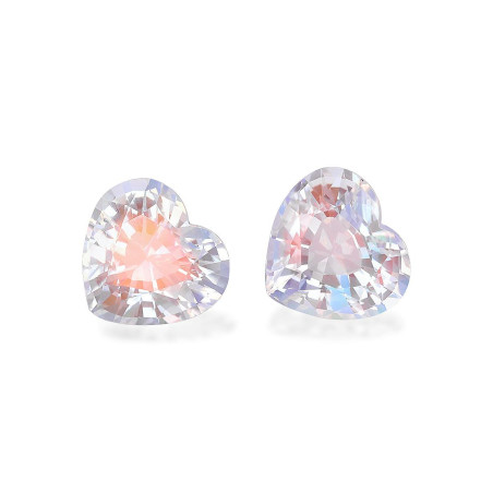 HEART-cut rainbow moonstone White 4.70 carats