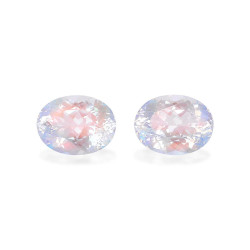 rainbow moonstone الحجم بيضاوي أبيض 6.80 