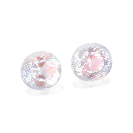 rainbow moonstone الحجم بيضاوي أبيض 7.12 
