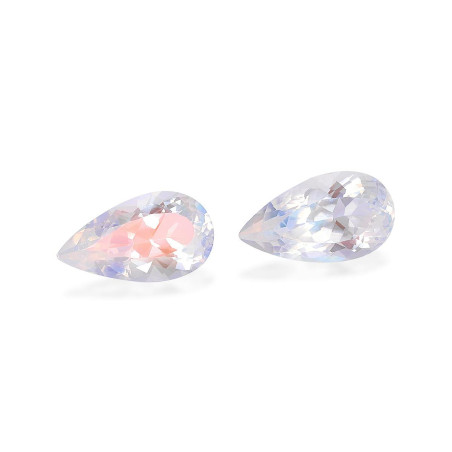 rainbow moonstone الحجم كُمَّثرَى أبيض 5.69 