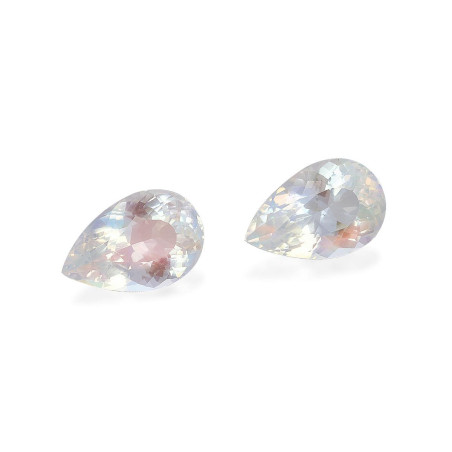 rainbow moonstone الحجم كُمَّثرَى أبيض 9.43 