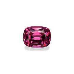CUSHION-cut rhodolite...