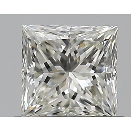 الماس بشكل أميرة بوزن 0.5 قيراط