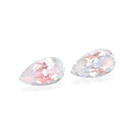 Pear-cut rainbow moonstone White 6.50 carats