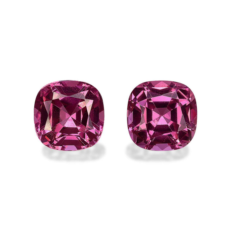 CUSHION-cut rhodolite  4.62 carats