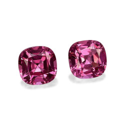 CUSHION-cut rhodolite  4.62 carats
