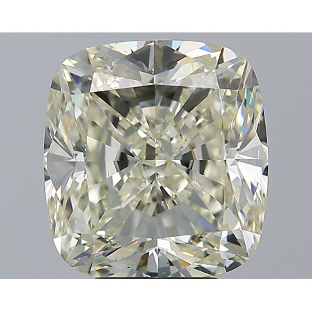 الماسة على شكل وسادة بوزن 6.01 قيراط