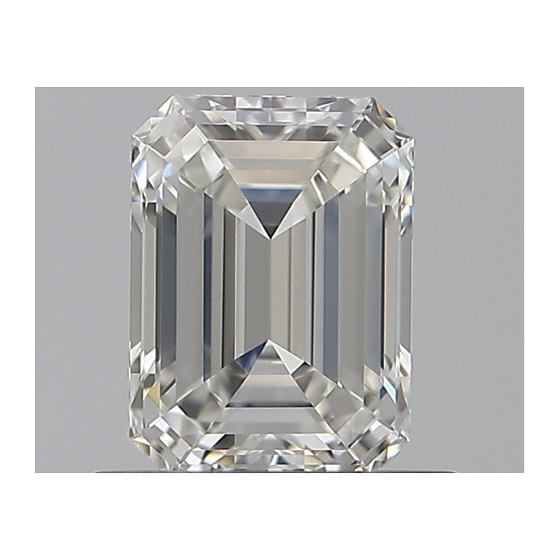 الماس على شكل زمرد بوزن 0.6 قيراط