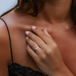 Anillo Grace – Oro de 18K y Diamante Natural | Celinni