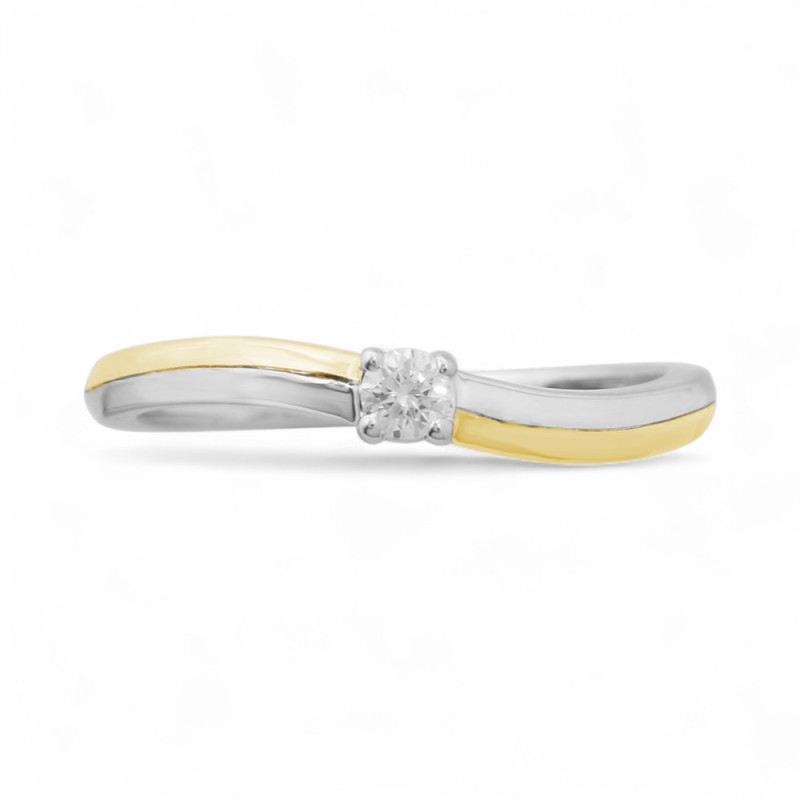 Suzanne Natural Diamond Ring in 18K Gold