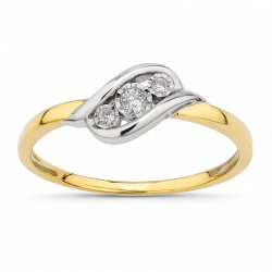 Suzy Ring – 18K Gold and Natural Diamonds | Celinni