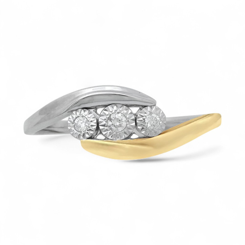 Yamina Trilogy Natural Diamond Ring in 18K Gold