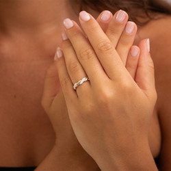 Anillo Florence – Oro de 18K y Diamantes Naturales