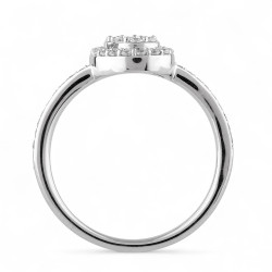 Christelle Ring – 18K Gold and Natural Diamonds l Celinni